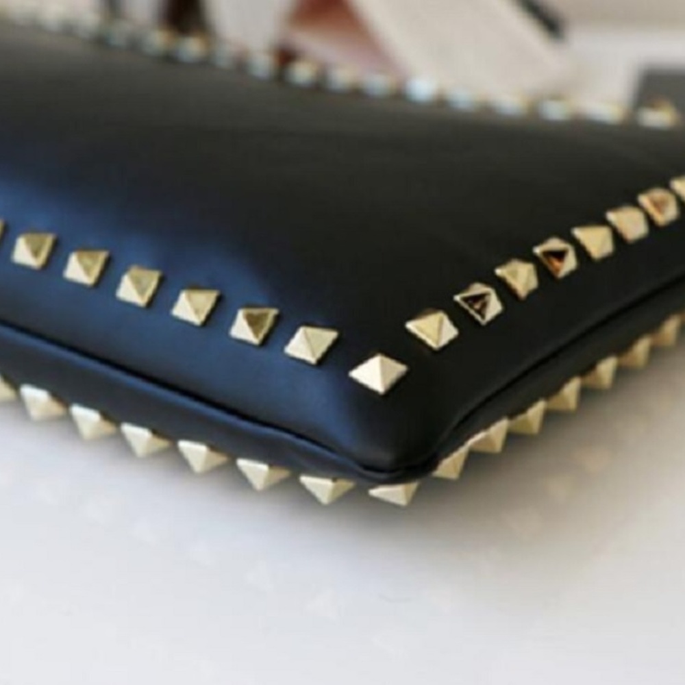 Boutique Black Fx Leather Studded Clutch Purse - Picture 5 of 5